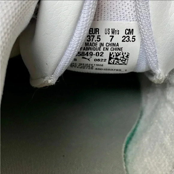 Puma Carina 2.0 Women’s Sneakers in White Size 7 - Picture 15 of 16
